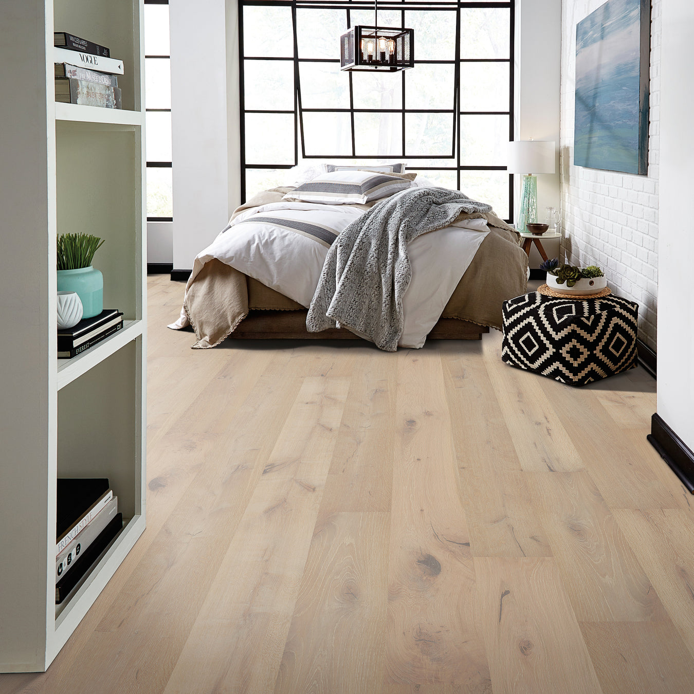 Chateau hardwood in Montelimar