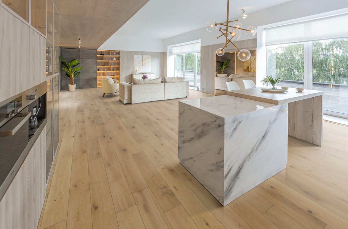 Citadel hardwood in Honey